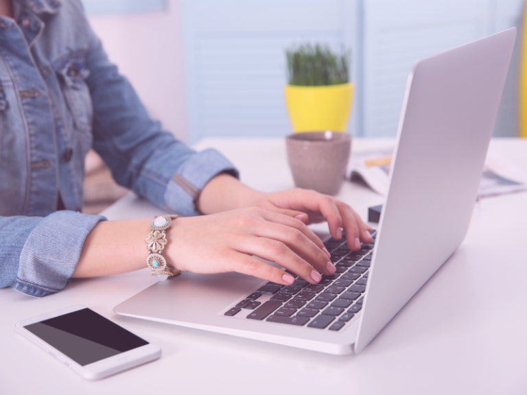 Legal Essentials Every Blogger Needs to Protect Their Content and Grow Their Brand